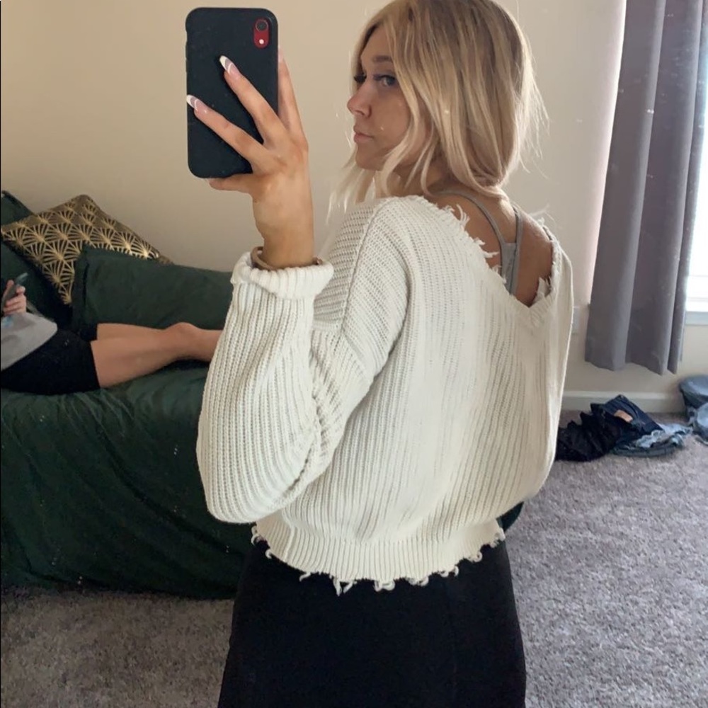 Sweater - Picture 2 of 2